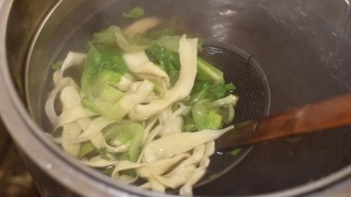 家装割据竞争激烈 业务触角伸向家具展“beat365官网”(图3) beat365官网