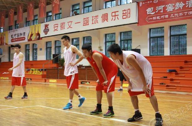 八一男篮退赛已成定局 若需要补位的话 哪支球队的希望最大?“beat·365”(图7)
八一男篮退赛已成定局 若需要补位的话 哪支球队的希望最大?“beat·365”(图7)